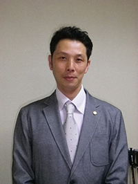 山本隆